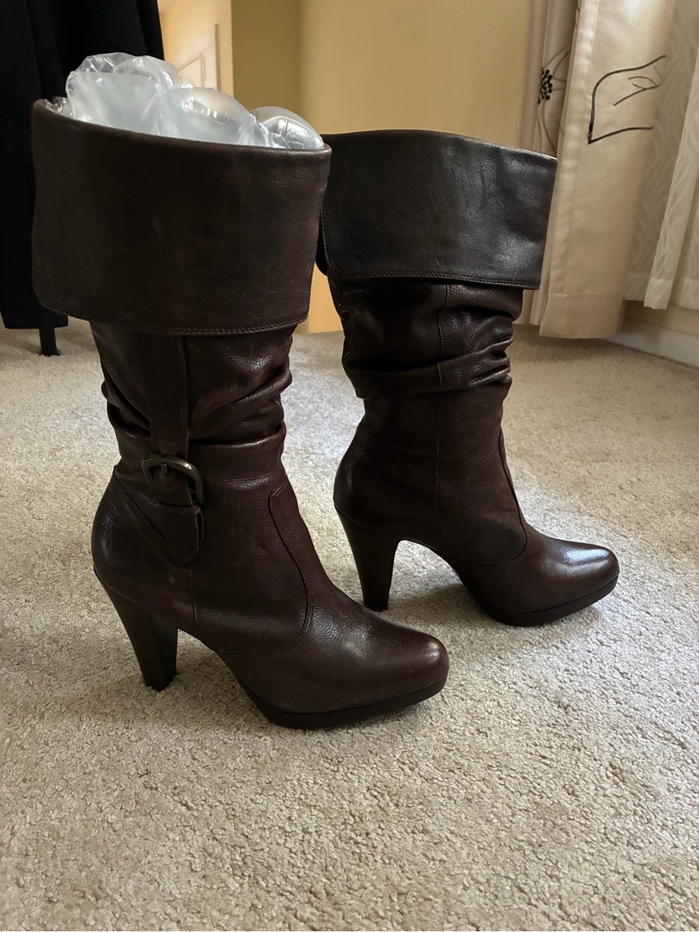 New Made in Brazil genuine leather boots with buckle hardware